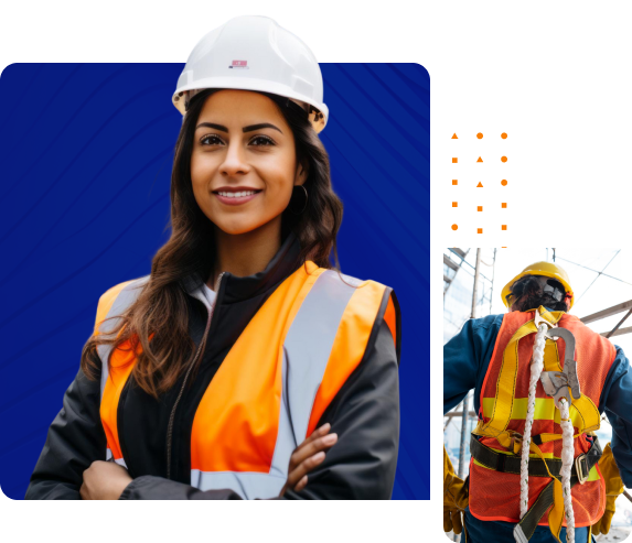 Imagem de um rapaz sorrindo e segurando um caderno